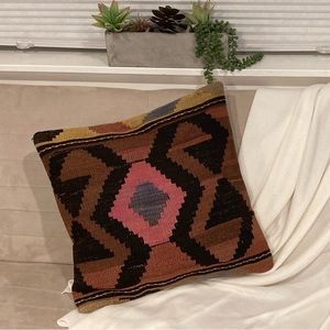 Handwoven wool pillow from Turkey